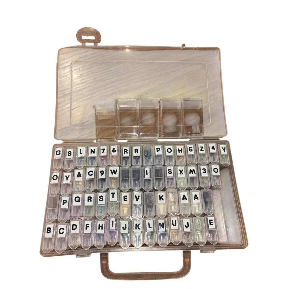 Diamond Painting Storage Case with 60+ Individual Labeled Drill Containers Clear